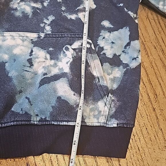 Tie dye Levi's hoodie size 6 - Picture 4 of 9